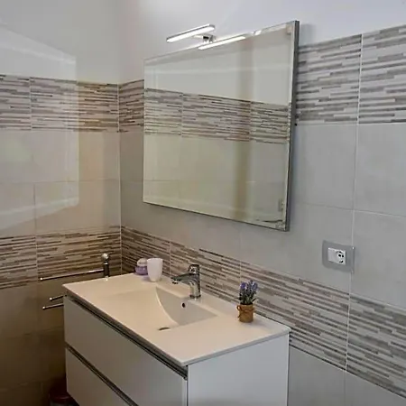 Bed & Breakfast Sa Mariposa 4*